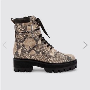 NIB Dolce Vita combat boots